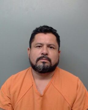 Laredo Man Arrested After Crash With 4-Year-Old in Vehicle