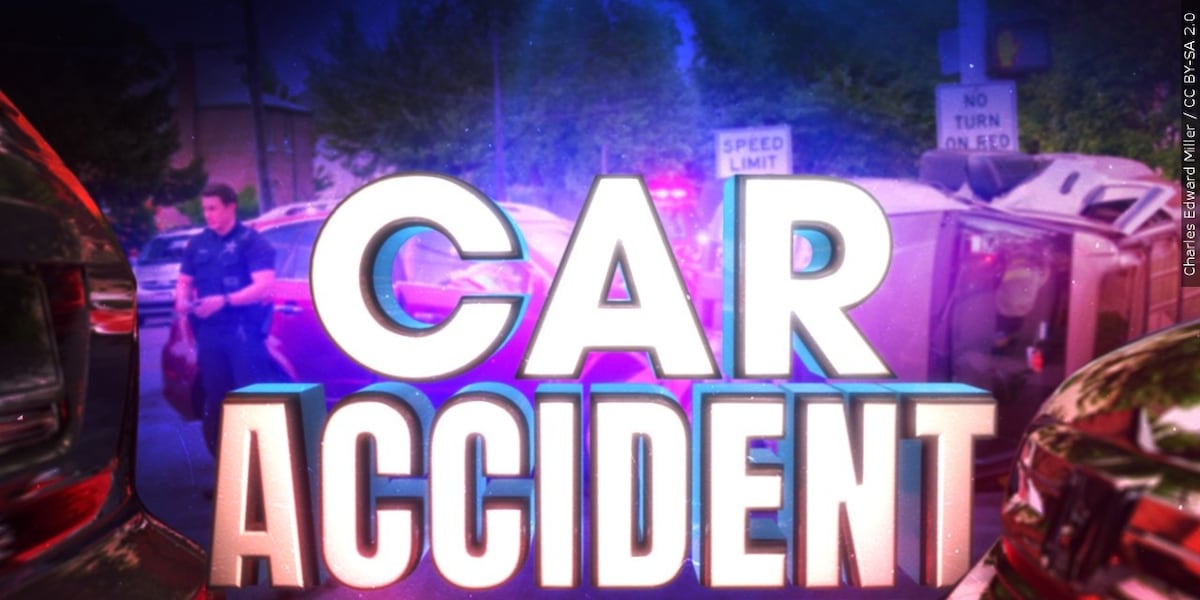 3 tractor-trailers crash on I-35 near Exit 12B