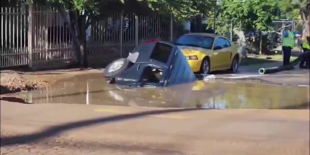 Water main break forces evacuations, street closure in Laredo
