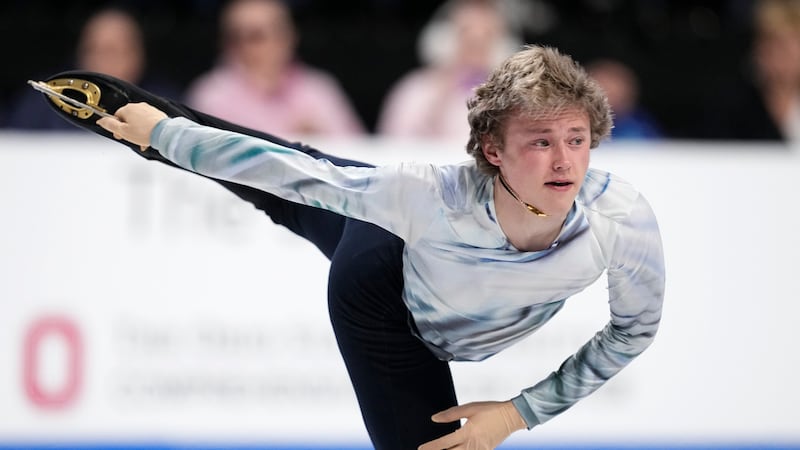 Ilia Malinin lands 4 quads — and a backflip — to win his third straight Skate America title