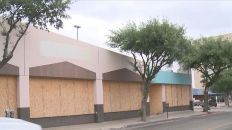 Hb353 Building Commissioners request extension on H-E-B building downtown