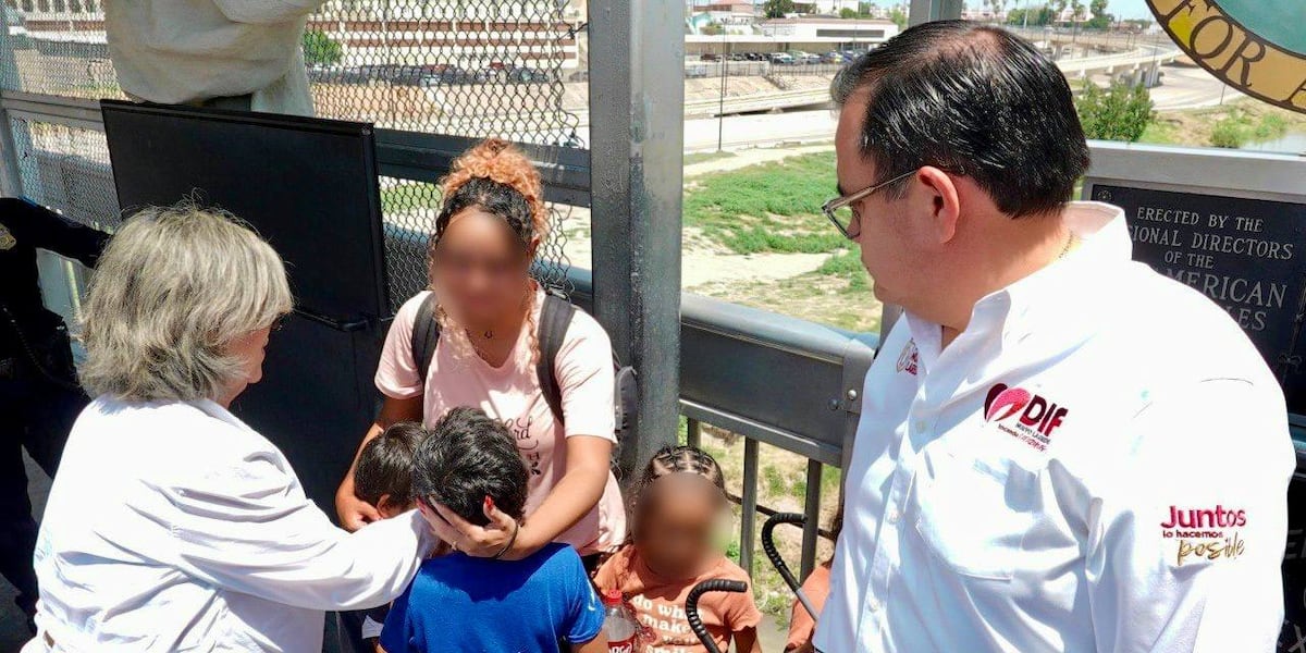 US siblings found wandering in Nuevo Laredo reunited with mother