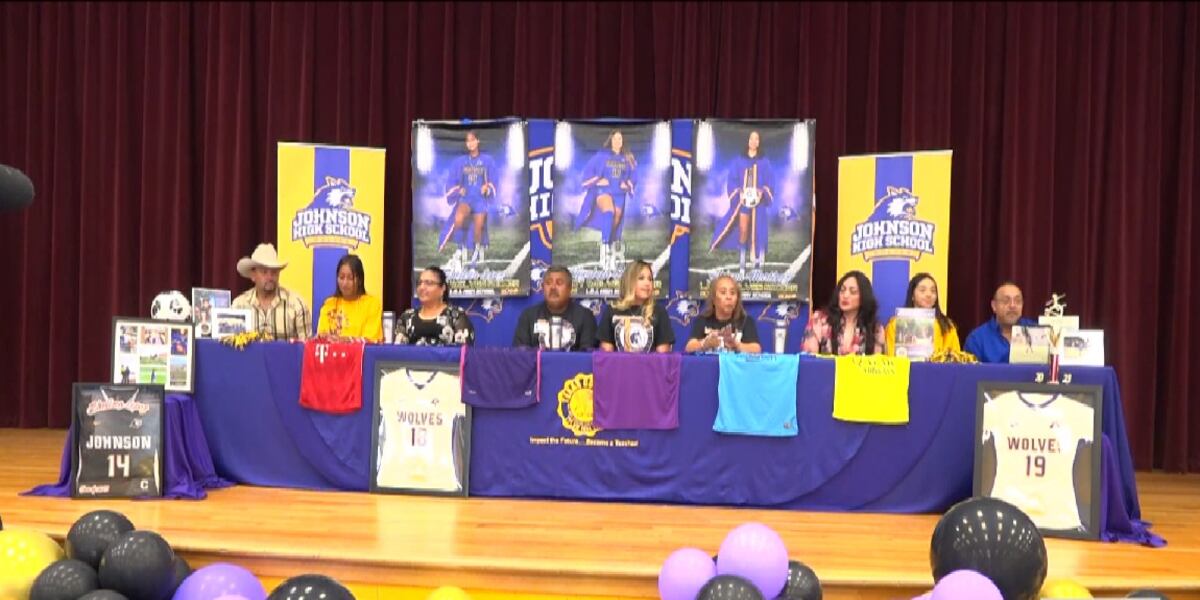 Pack of LBJ Wolves sign letters of intent